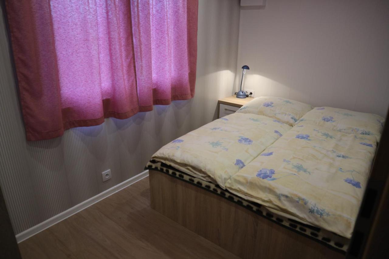 Amis Apartman 2 립토브스키트로노벡 외부 사진